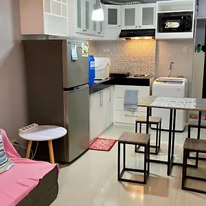  Apartment One Oasis